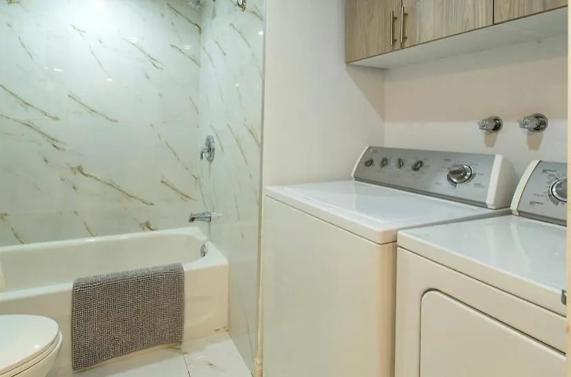 Magnifique Condo 2Bdr Mtl Downtown - 4412 Montreal 0*,  Canada