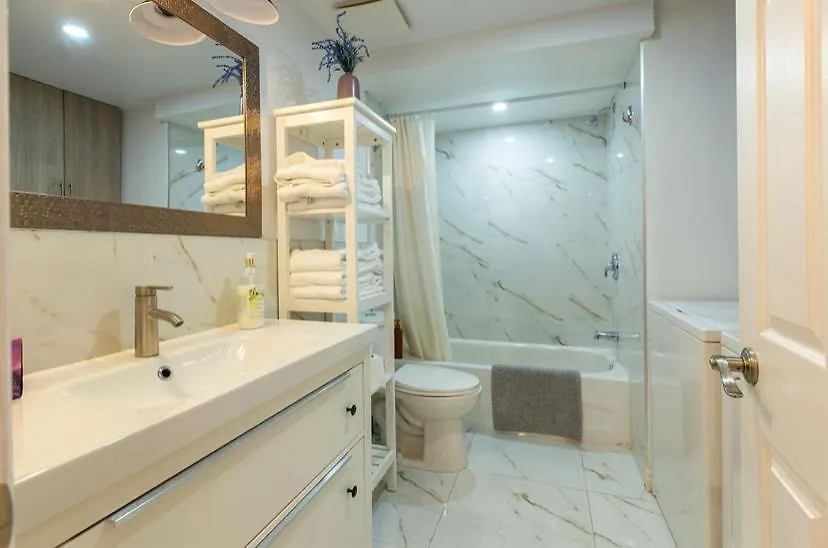 Apartment Magnifique Condo 2Bdr Mtl Downtown - 4412 Montreal Canada